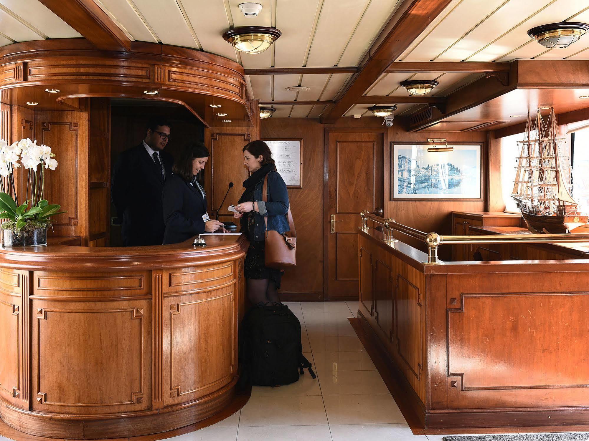 Invicta Ribeira Boat Hotel 포르투 외부 사진