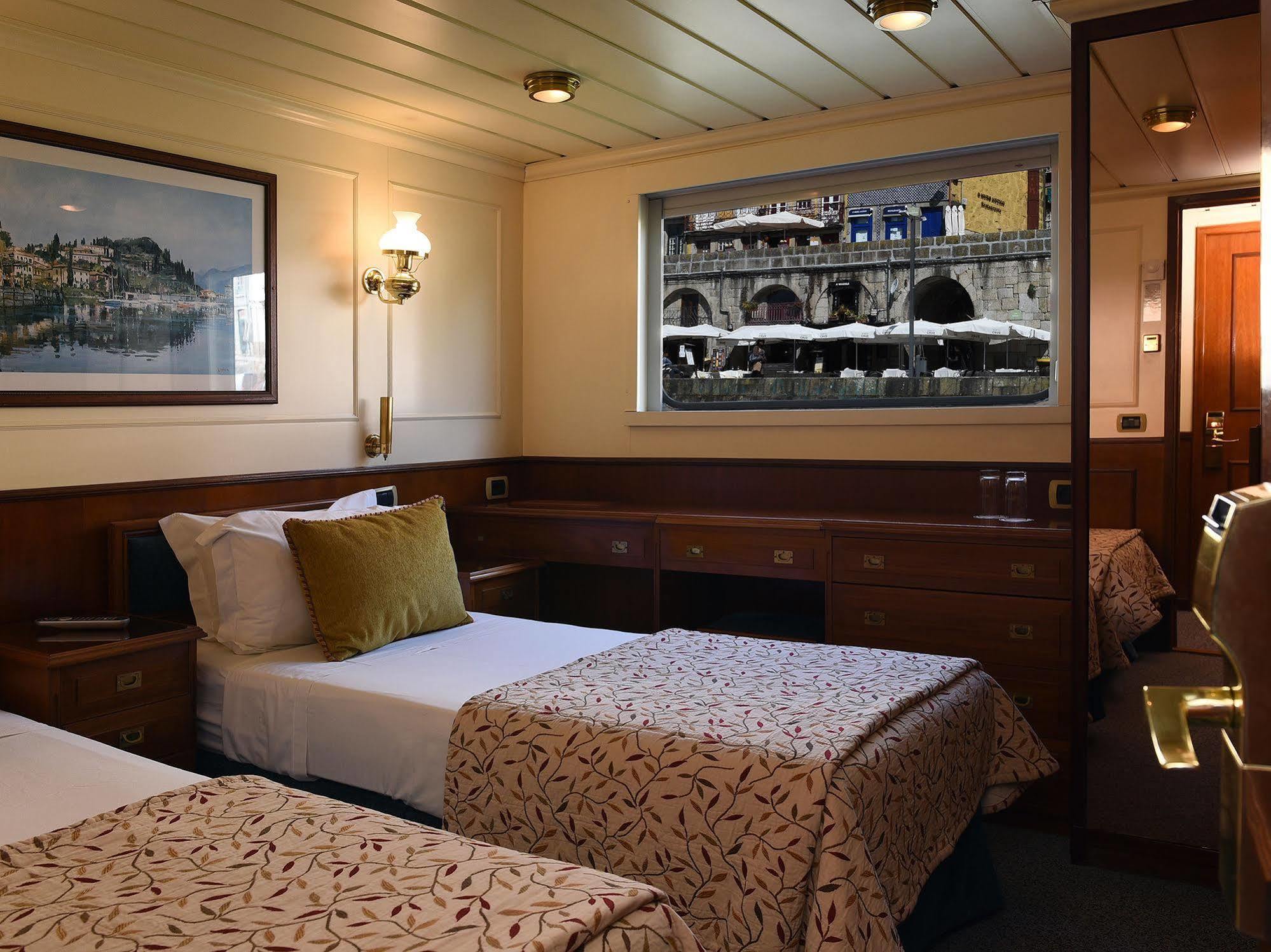 Invicta Ribeira Boat Hotel 포르투 외부 사진